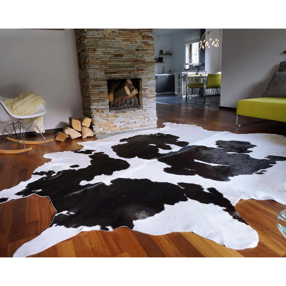 Black and White Brazilian Cowhide Rug: XL - Image 5