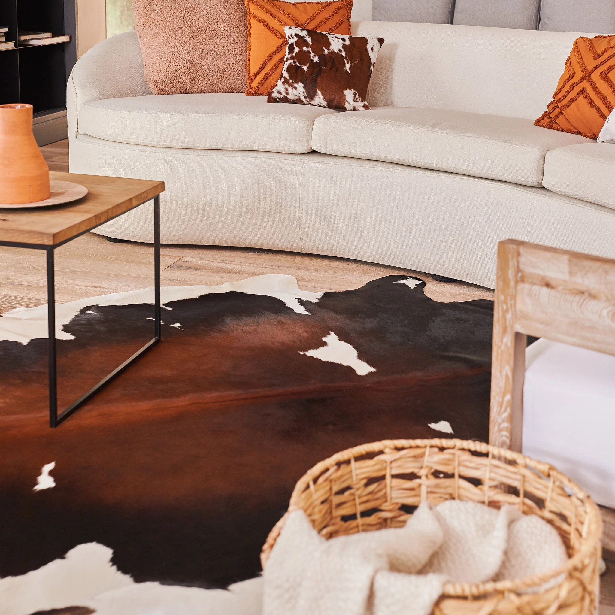 Chocolate and White Brazilian Cowhide Rug: XL - Image 5